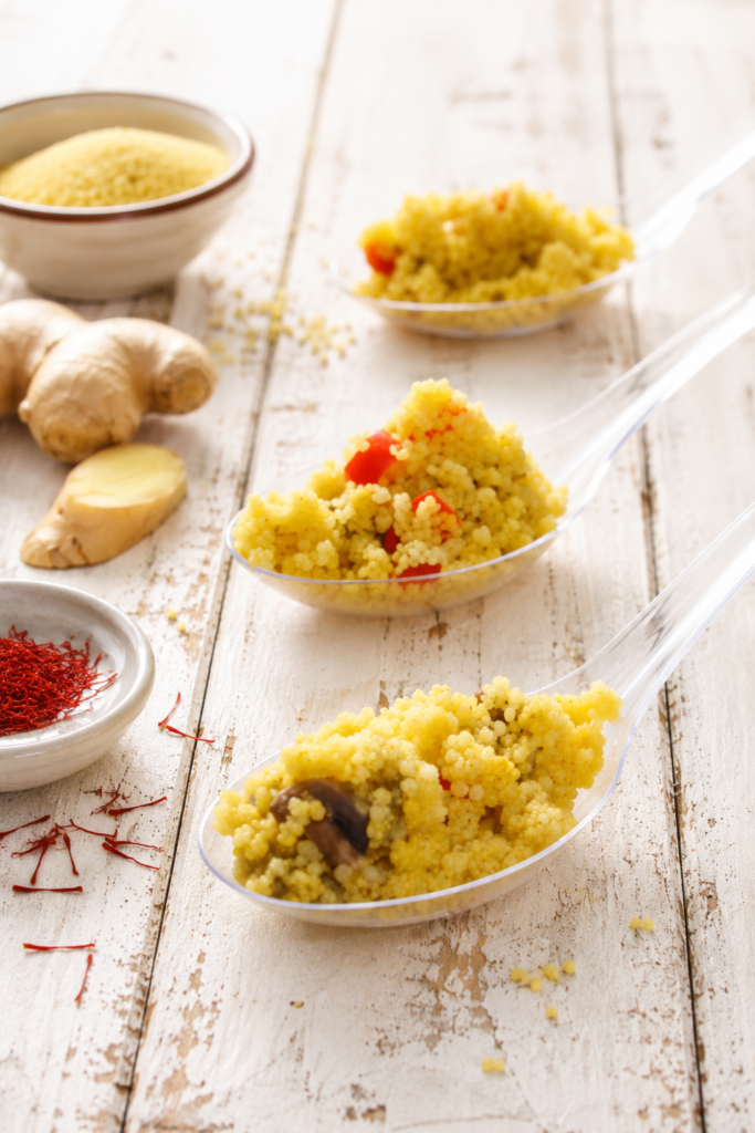 Cous cous freddo con verdure allo zafferano e ginger