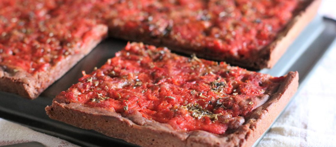 Pizza con farina di riso rosso (senza glutine)