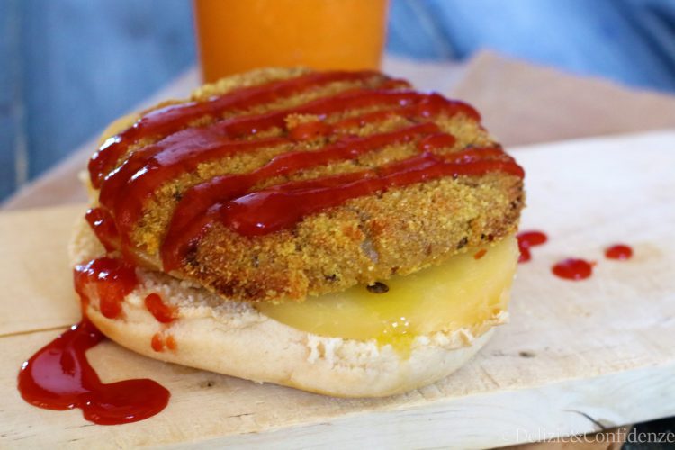 Hamburger di amaranto con Ketchup home made