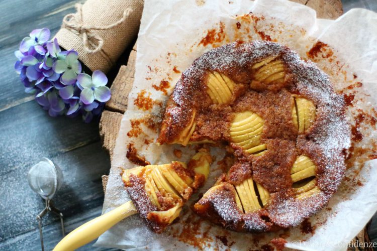 Torta di mele al malto d'orzo (senza zucchero, senza burro, senza uova)