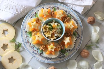 Insalata di finocchi, arance e mele con aceto balsamico e miele