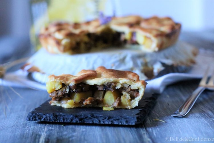Crostata di patate, tempeh di fagioli e noci