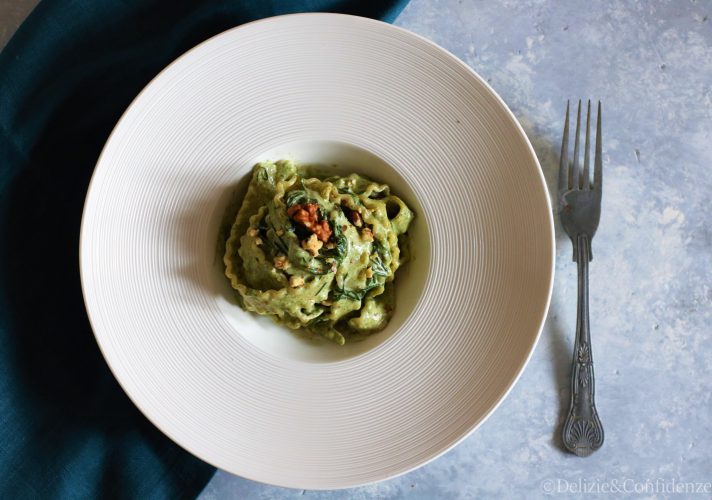 Reginette con agretti e noci