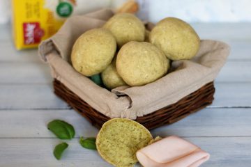 Panini al pesto (senza glutine e senza lattosio)
