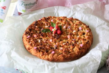 Sbriciolata Fiordifrutta fragole e fragoline di bosco (senza latte e burro, con solo zucchero della frutta)