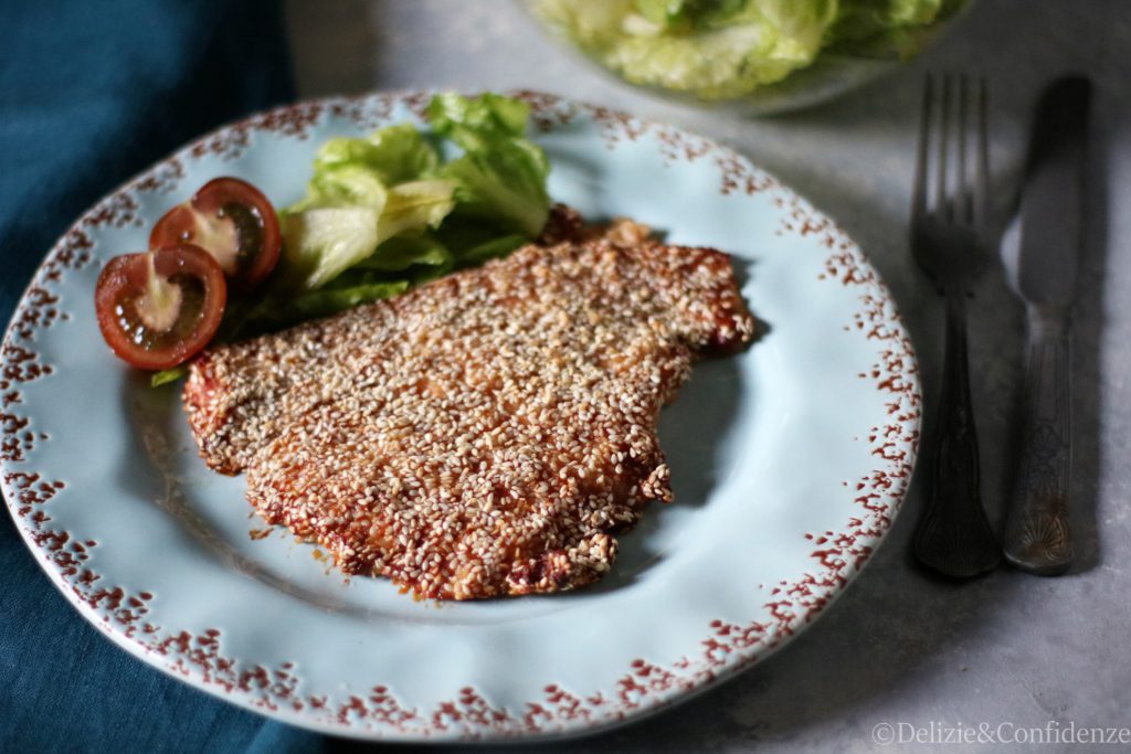 Trancio di tonno con crosta di sesamo in salsa di soia