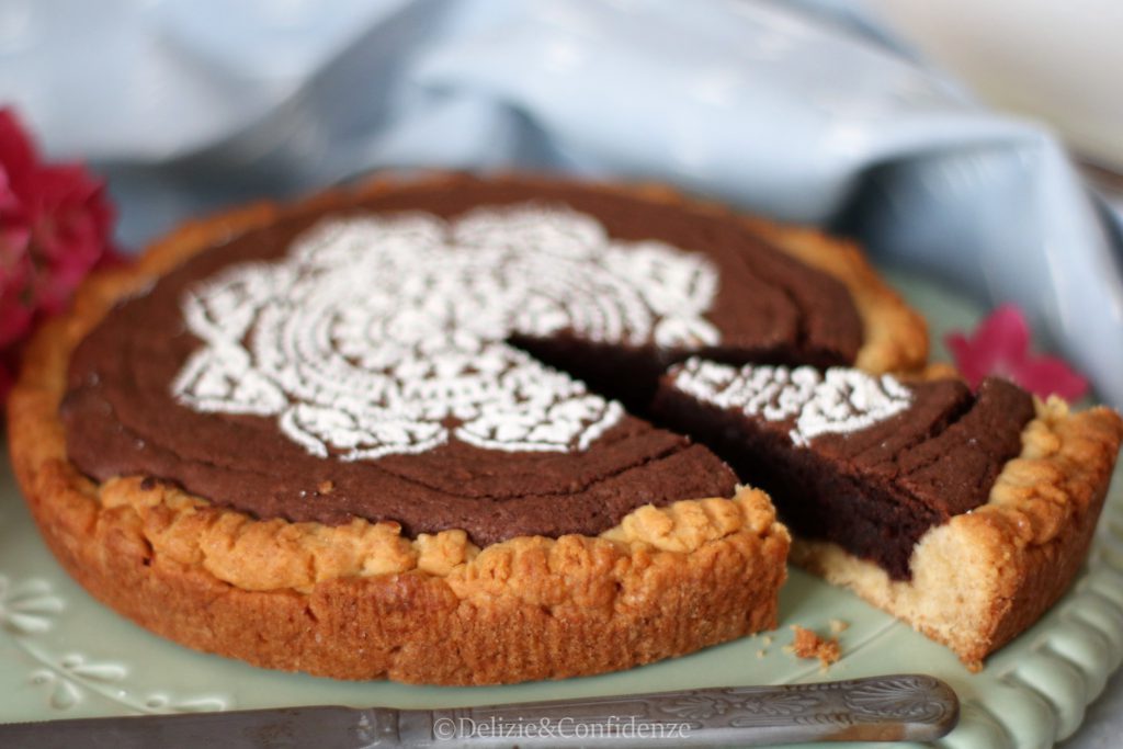 Crostata con crema frangipane al cacao