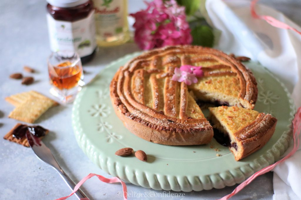 Crostata frangipane allo zibibbo (senza burro e senza zucchero)