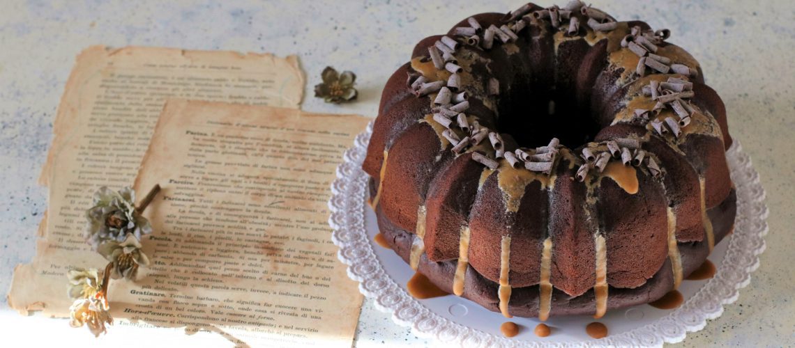 "S.Martino" Bundt Cake - Torta al cacao con glassa al caffè