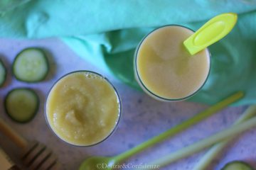 Frullato detox con frutta e verdura di settembre