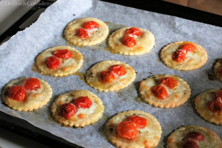 Pizzette alla ricotta (senza lievito)