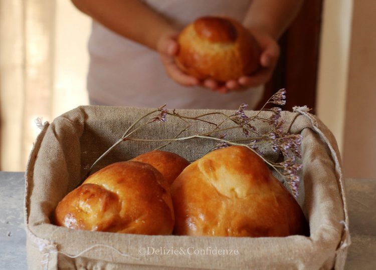 Brioche col tuppo