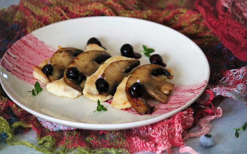 Scaloppine ai funghi con mirtilli