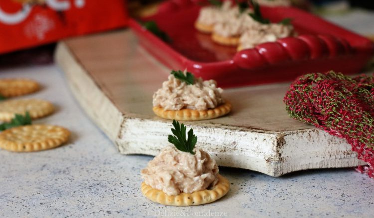 Tartine con crema di tonno furba