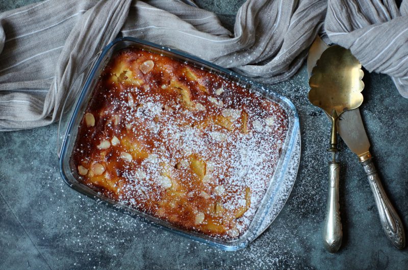 Clafoutis di pesche e mandorle (senza farina)