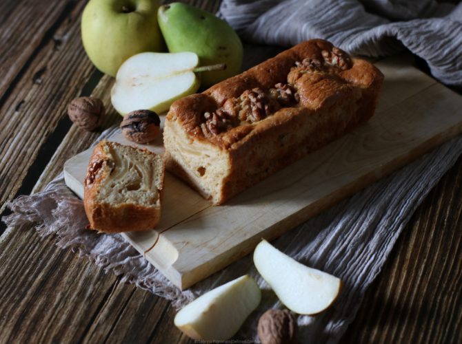 Plumcake pere, mele e noci