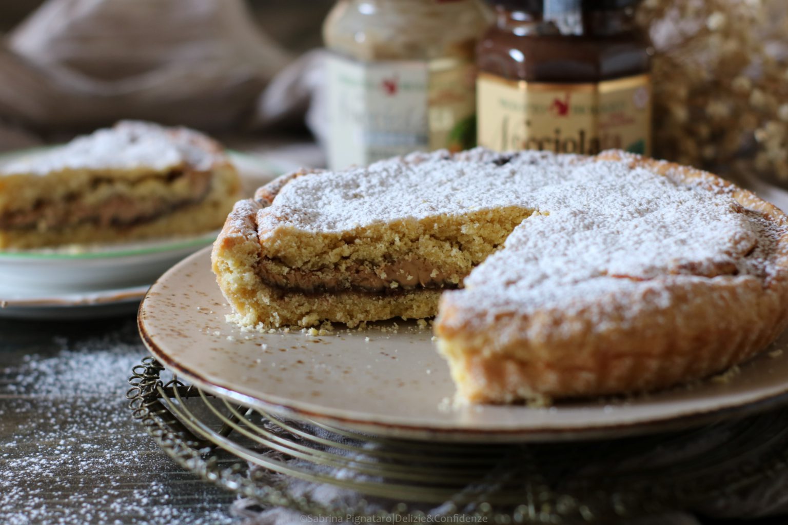crostata con crema alla nocciola