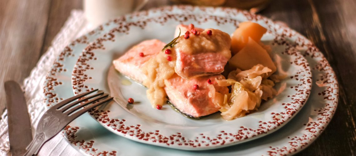 Salmone al pepe rosa