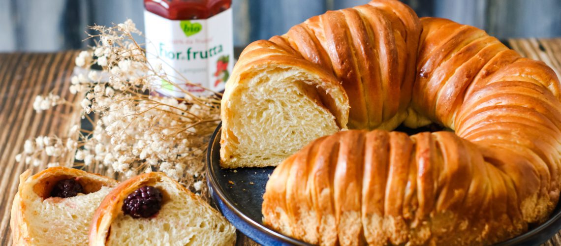 Wool Roll Bread