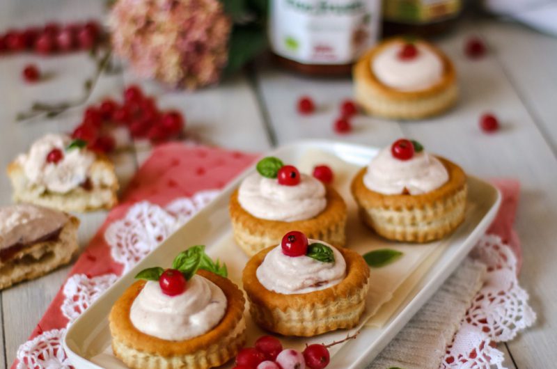 Vol au vent con ribes rosso