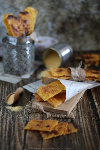 Croste di polenta croccanti