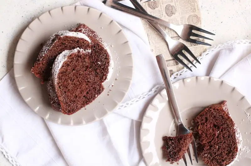 Torta alla panna montata nell'impasto, senza burro e senza olio 