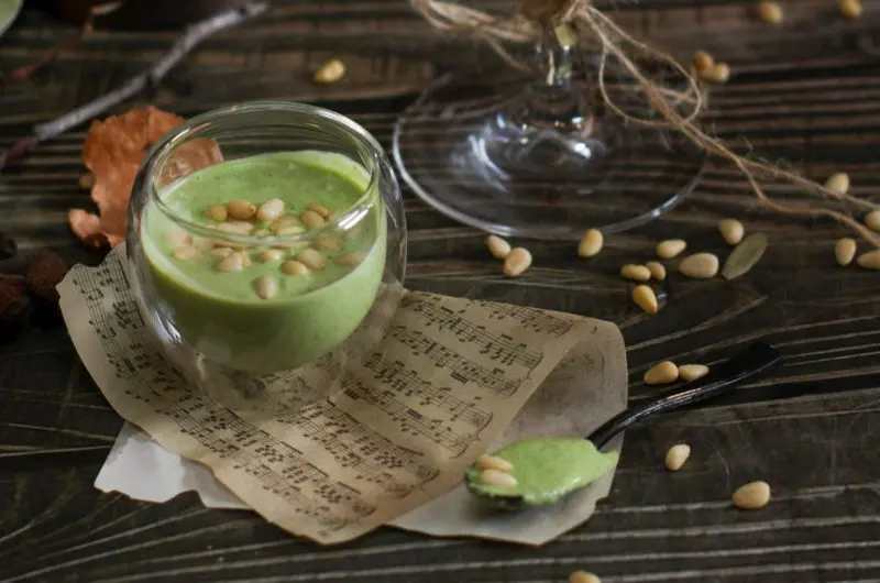 Crema di lattuga e pinoli