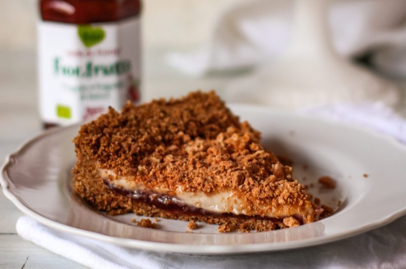 Crostata alla crema e fragole senza cottura 