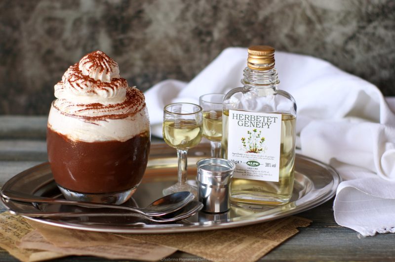 Crema al cioccolato e castagne con Genepy