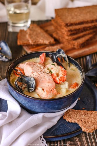 Zuppa di pesce norvegese