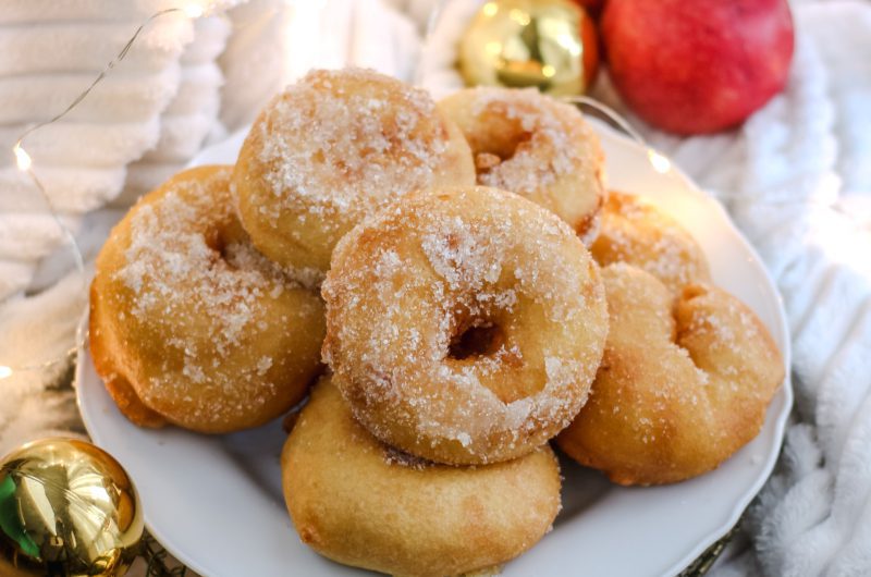 Frittelle di mele natalizie