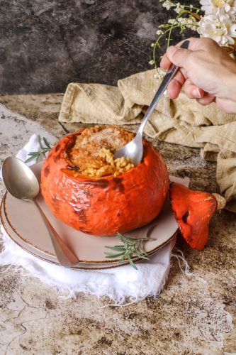 Zucca Hokkaido ripiena di riso