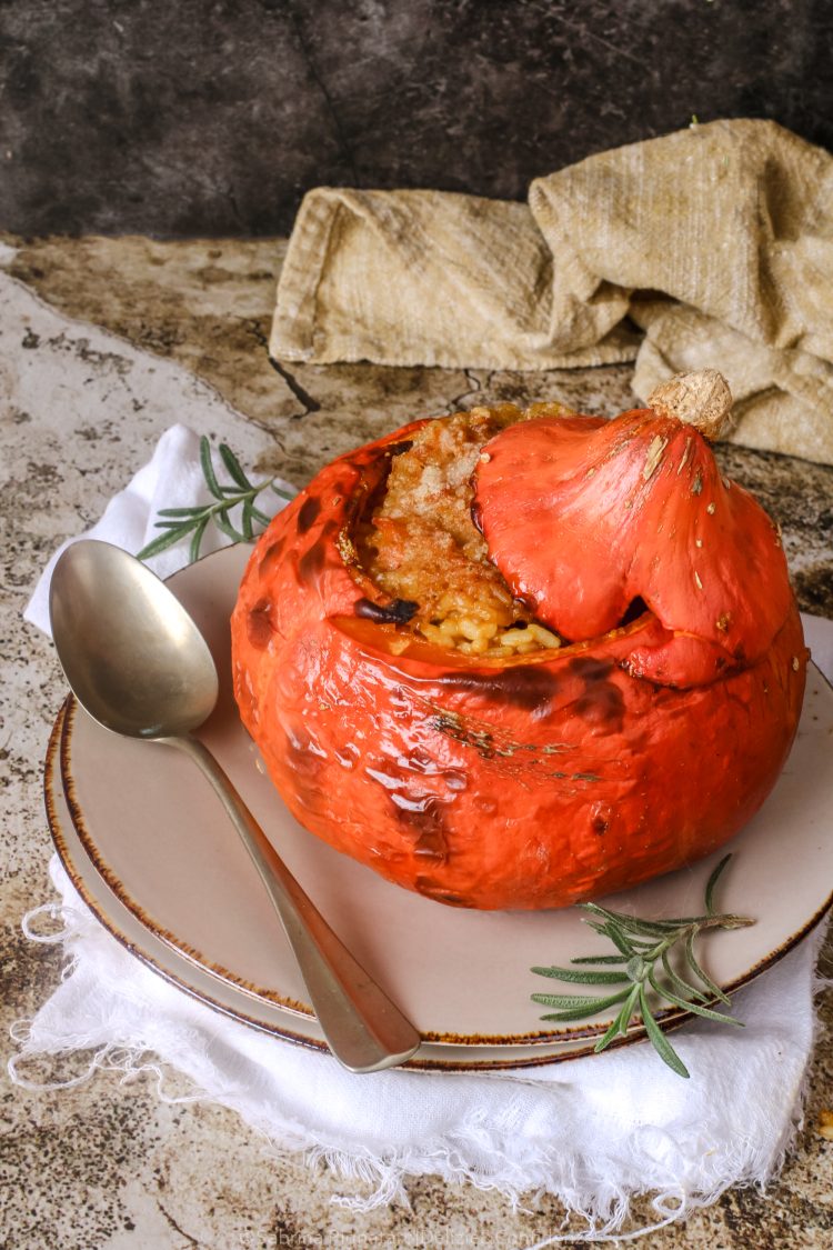 Zucca Hokkaido ripiena di riso