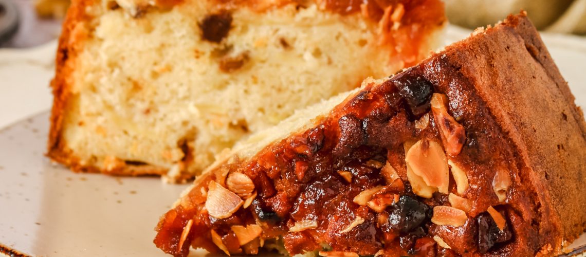 Torta di mele con mele caramellate