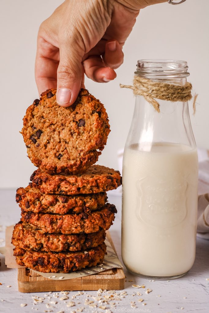 Biscotti oversize all’avena