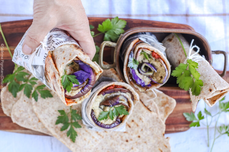 Wrap tonno, melanzane e pomodori secchi