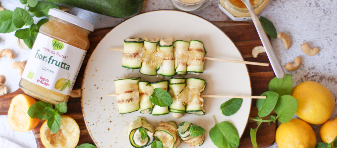 Spiedini di zucchine grigliate