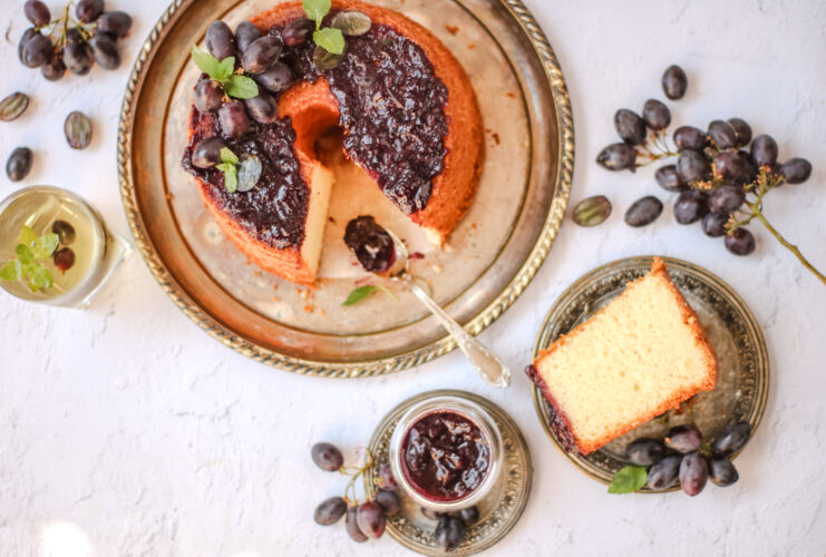 Chiffon Cake al vino con riduzione di uva