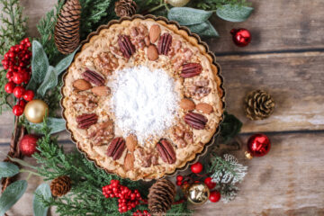 Crostata meringata alla frutta secca