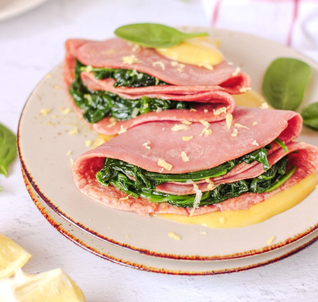 Crepes rosa alla barbabietola facili