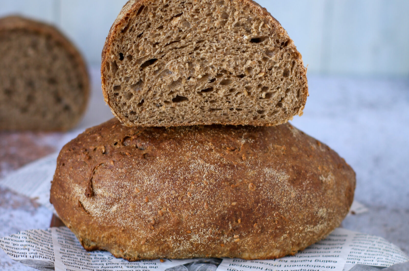 Pane integrale con avena e semi